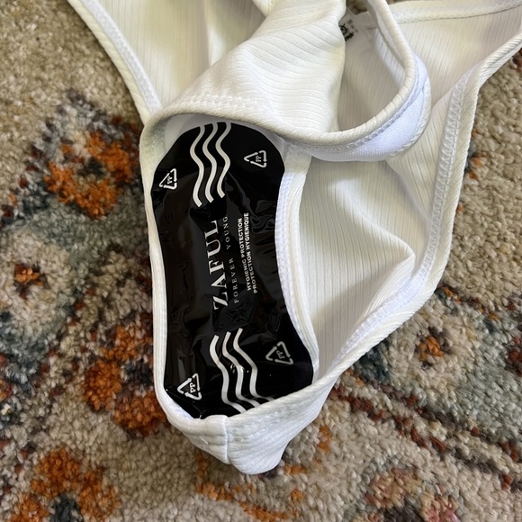 New Zaful White Ribbed Strapless Bikini - Picture 6 of 8